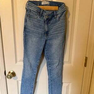 Abercrombie & Fitch Super Skinny Ankle High Rise Crossover Waistband